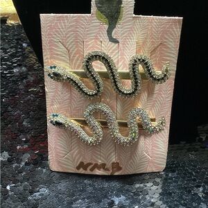 Elegant Snake Hair Clips - Black and Gold